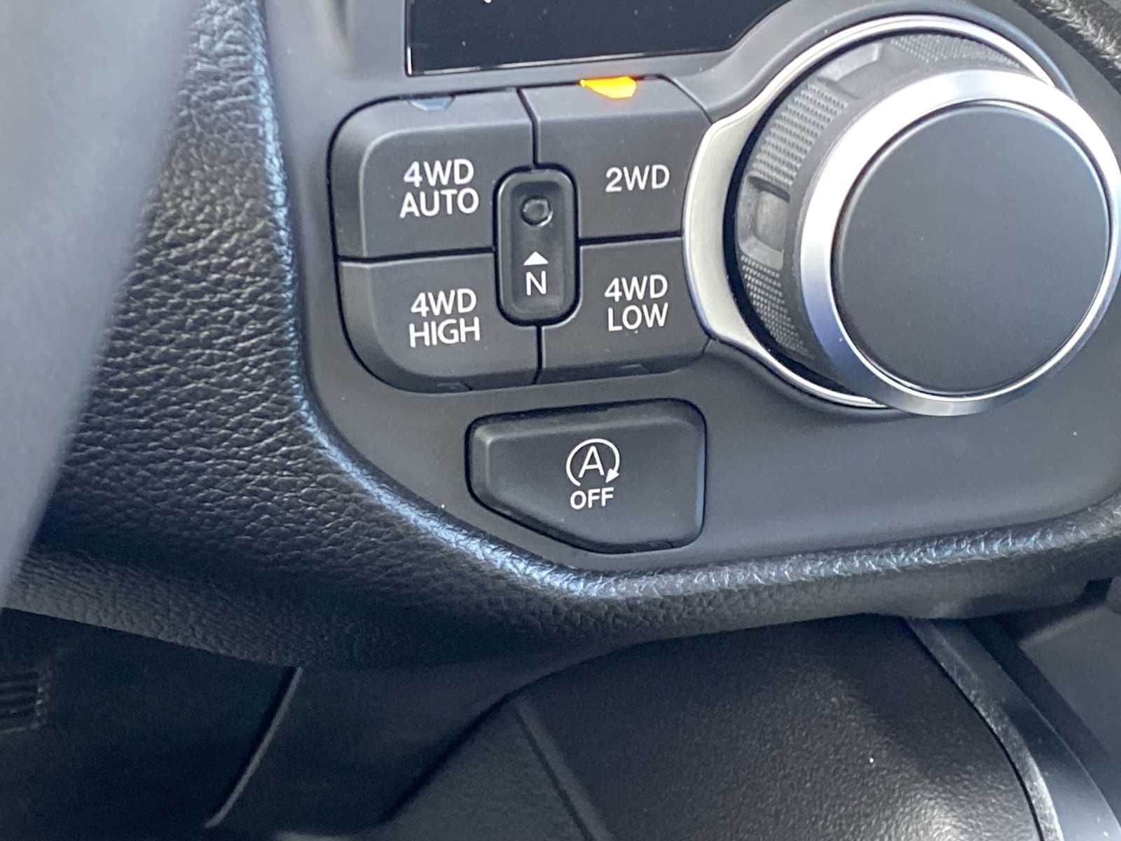 Thumbnail: 2026 RAM 1500 - 28