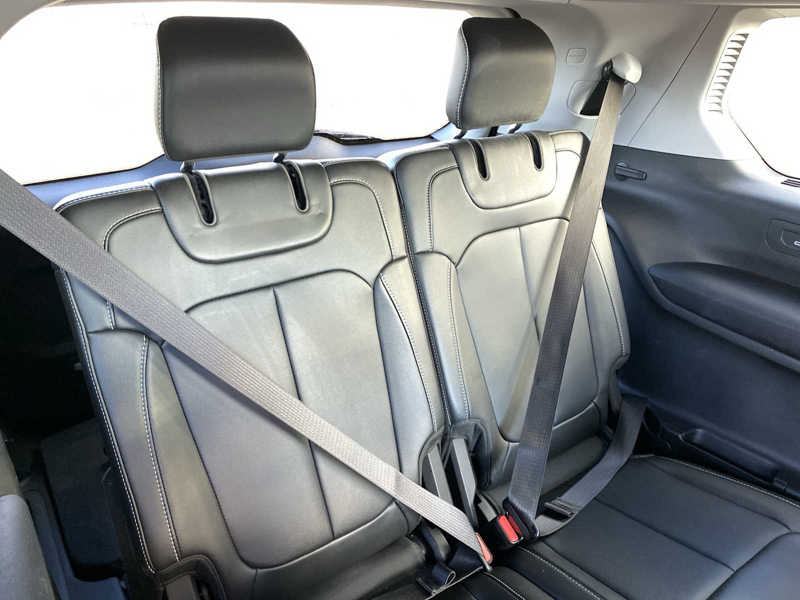 Thumbnail: 2022 Jeep Grand Cherokee - 40