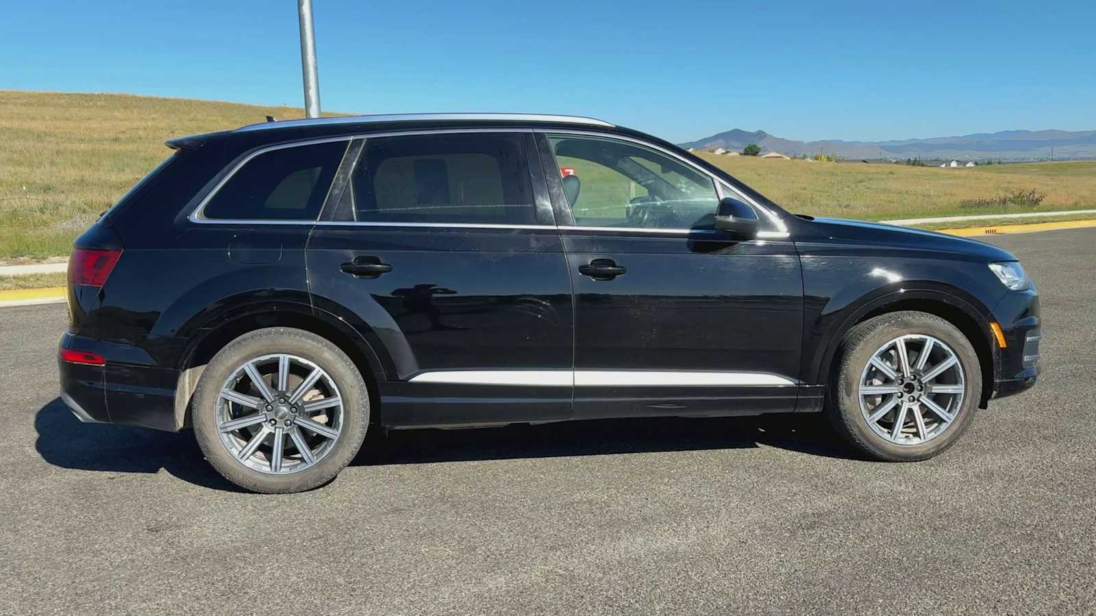 Thumbnail: 2018 Audi Q7 - 9