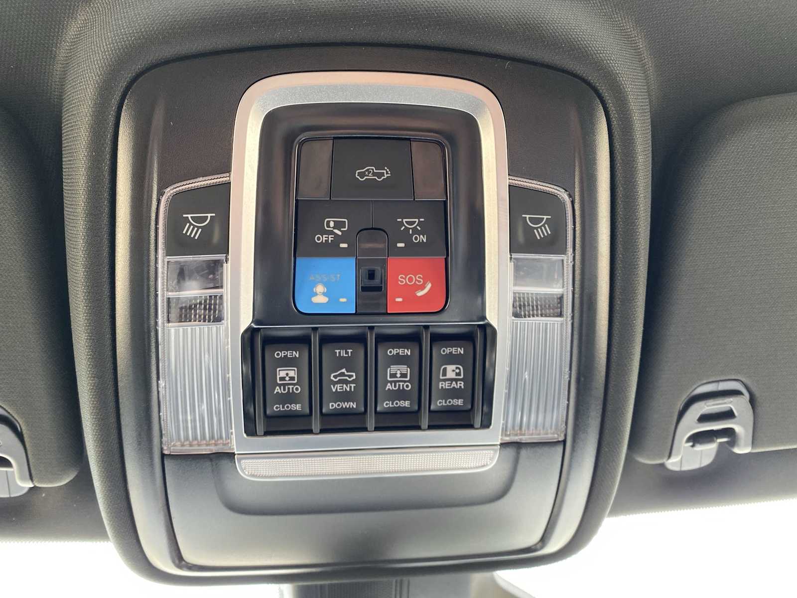 Thumbnail: 2026 RAM 1500 - 27