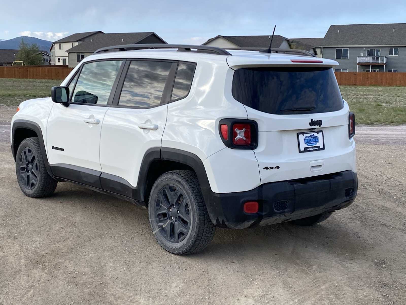 Thumbnail: 2018 Jeep Renegade - 12