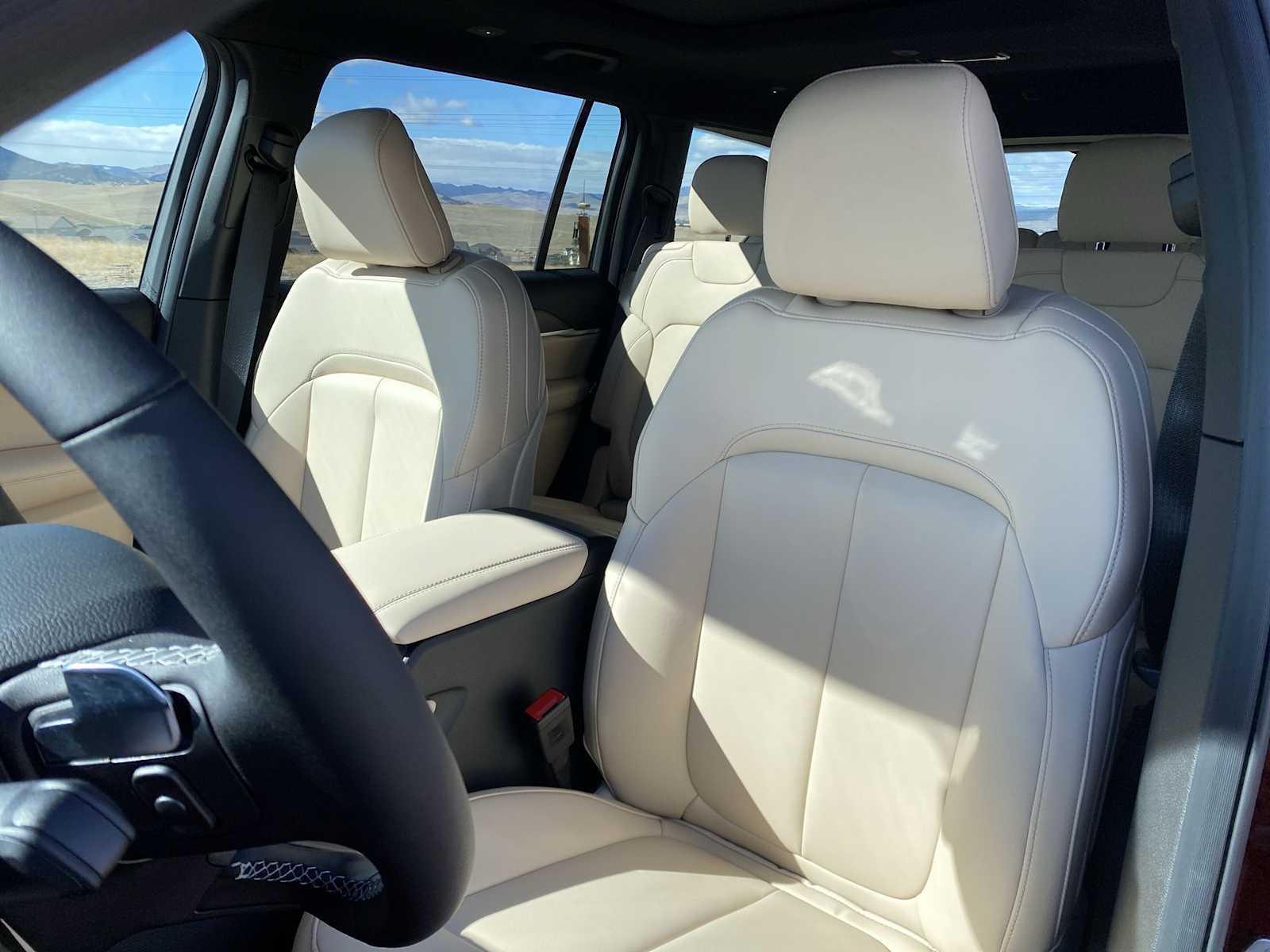 Thumbnail: 2025 Jeep Grand Cherokee - 16