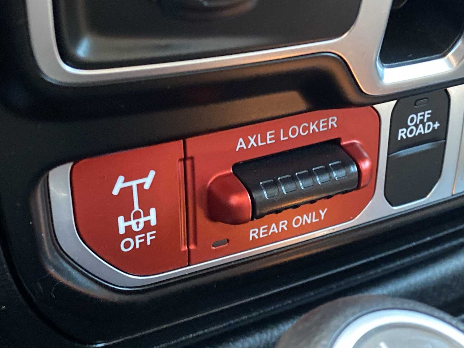 Thumbnail: 2021 Jeep Gladiator - 27