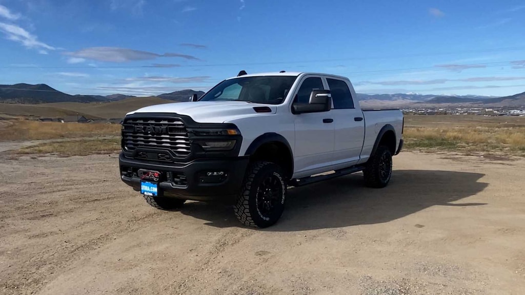 New 2026 Ram 2500 TRADESMAN CREW CAB 4X4 6'4 BOX Pickup