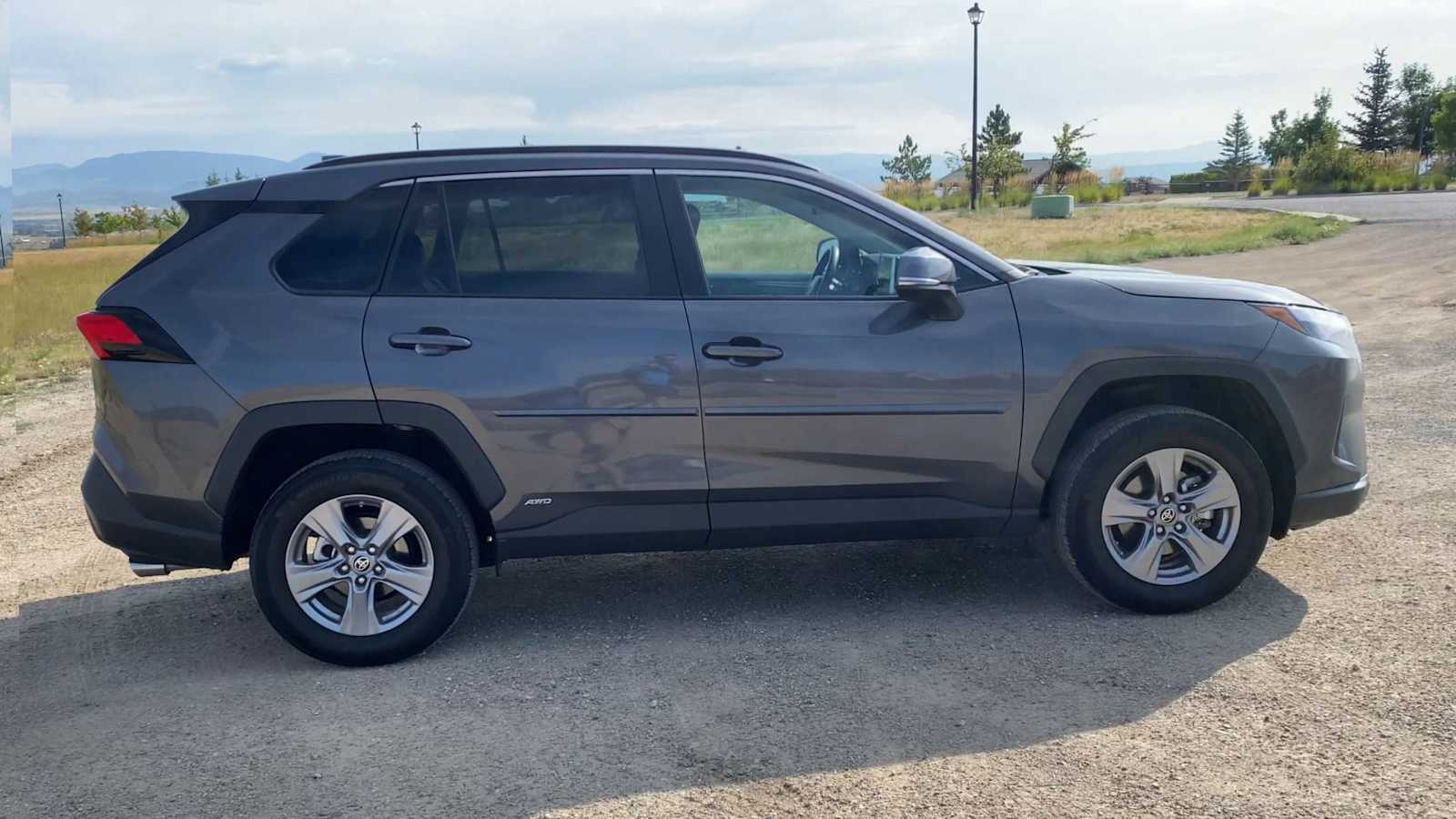 Thumbnail: 2023 Toyota RAV4 - 9