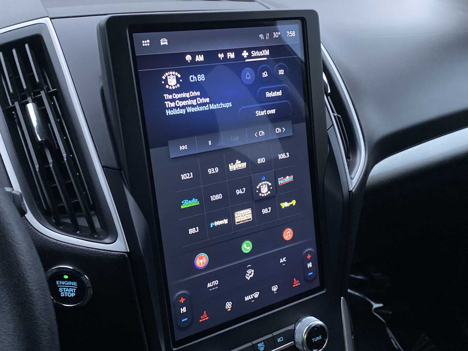 Thumbnail: 2024 Ford Edge - 28