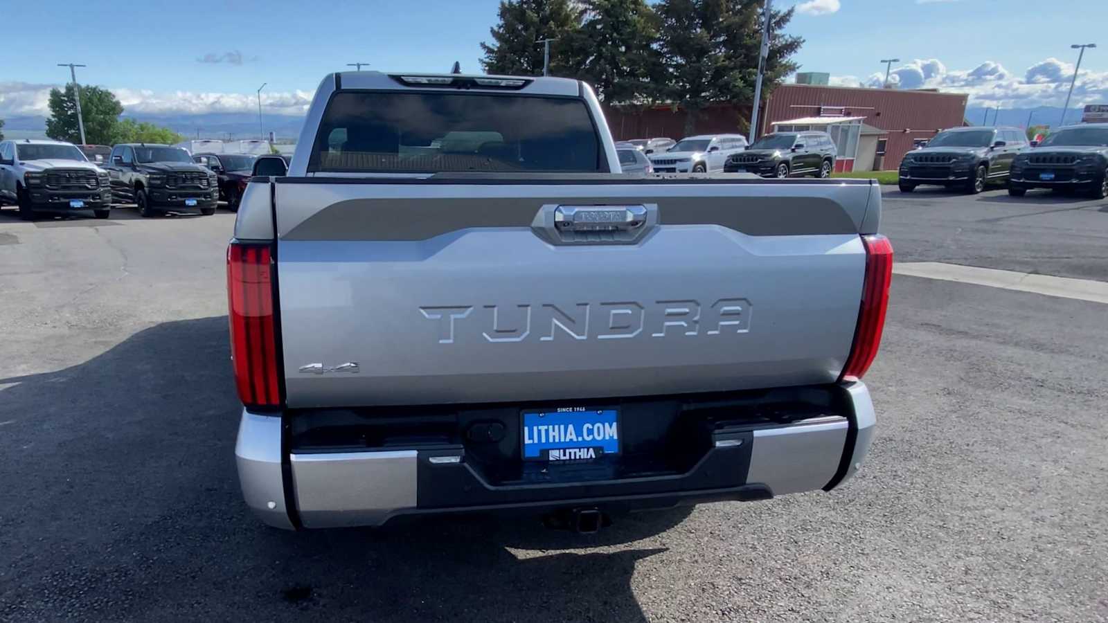 Thumbnail: 2023 Toyota Tundra - 7