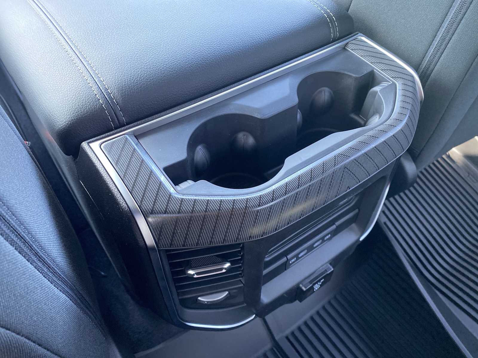 Thumbnail: 2026 RAM 1500 - 36