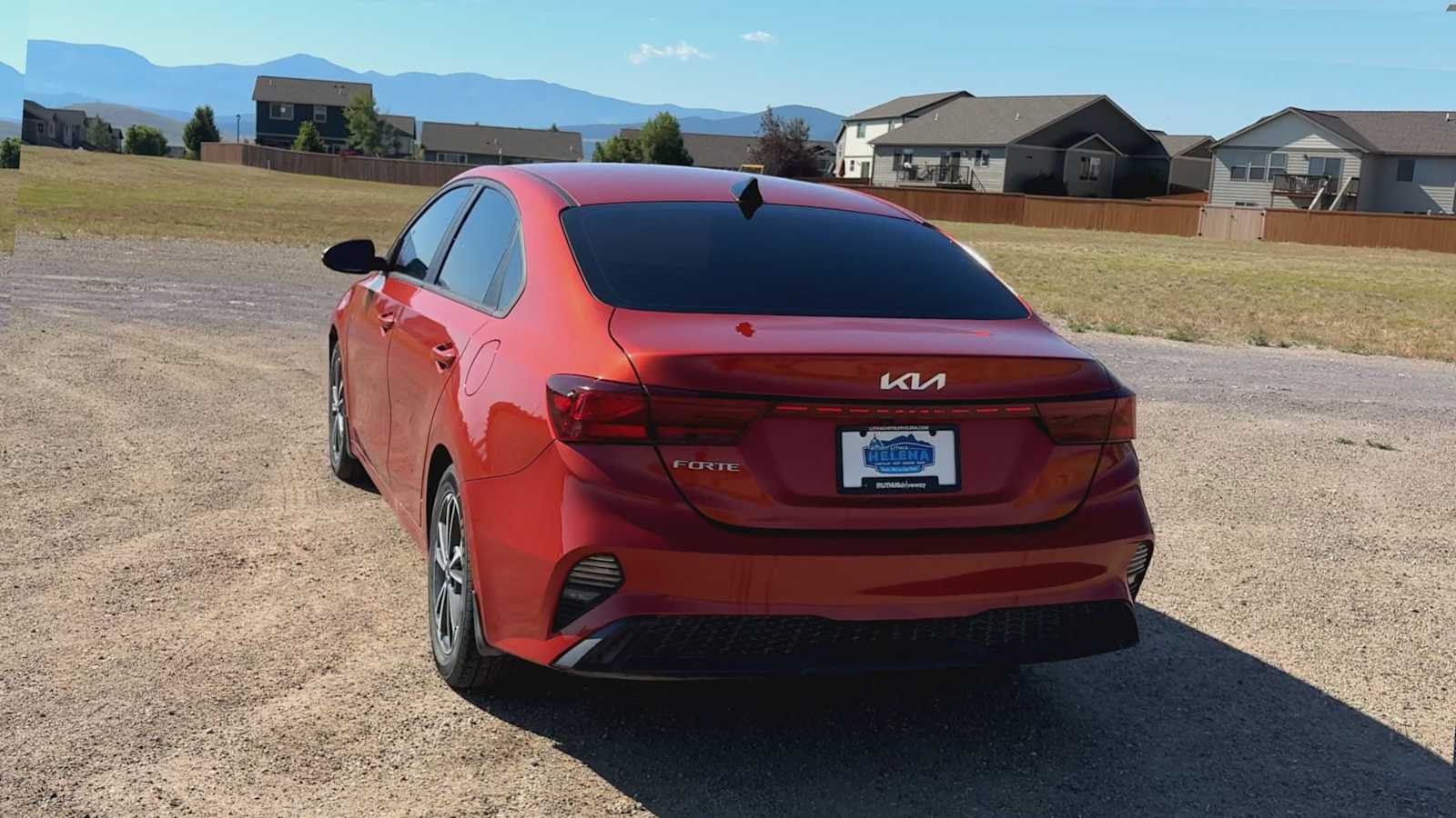 2023 Kia Forte LXS - Photo 7