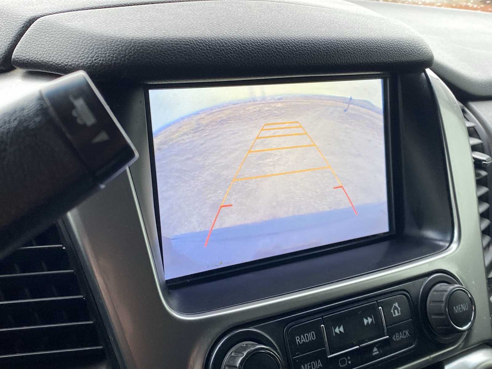 Thumbnail: 2016 Chevrolet Suburban - 18