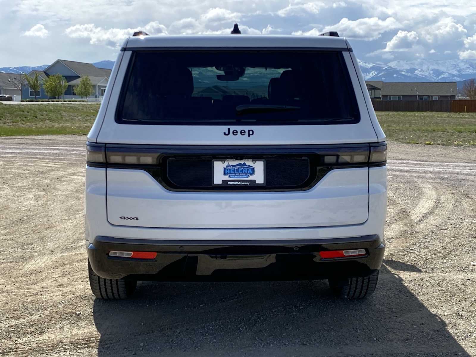 Thumbnail: 2026 Jeep Grand Wagoneer - 13