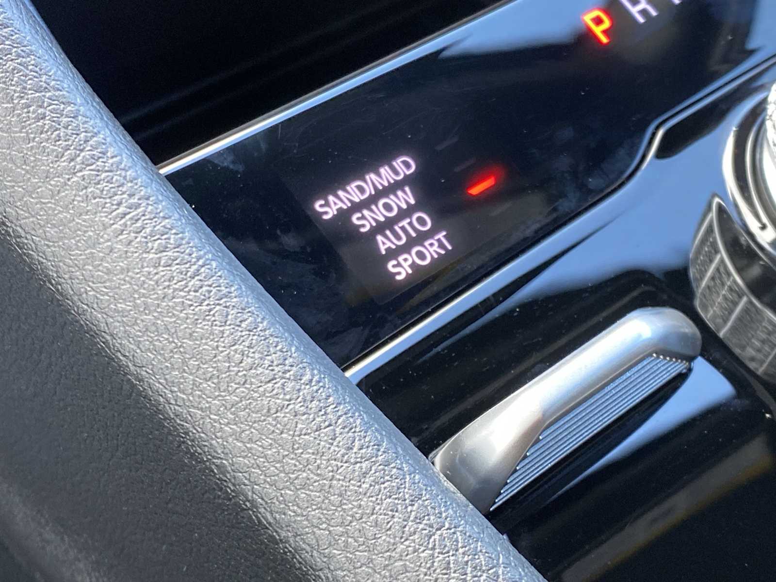 Thumbnail: 2025 Jeep Grand Cherokee - 28