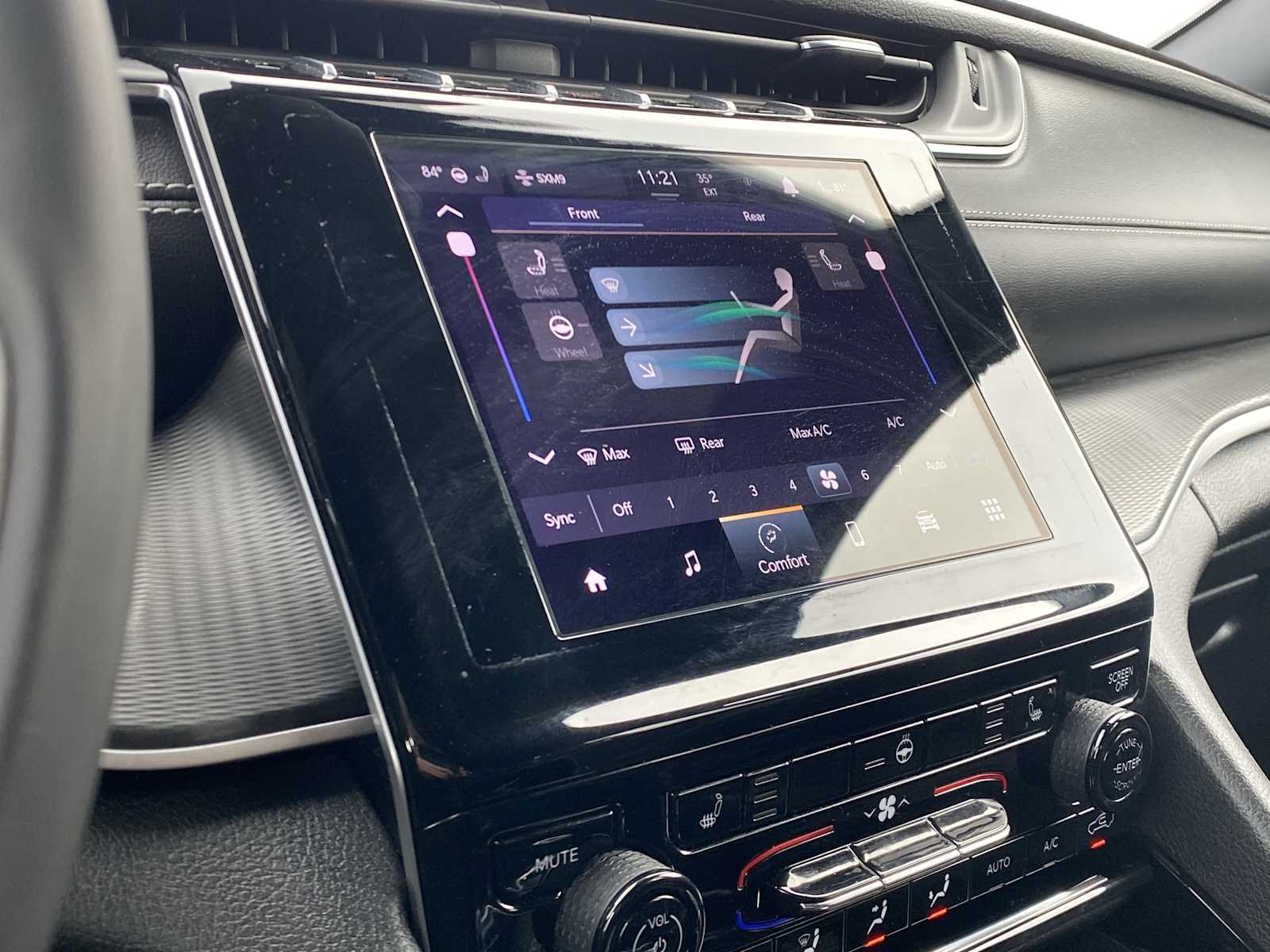 Thumbnail: 2023 Jeep Grand Cherokee - 28