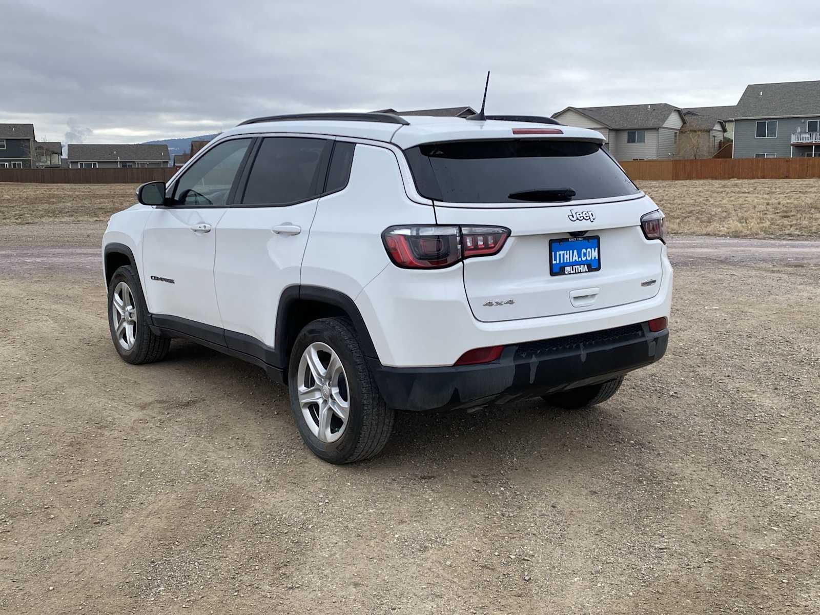 Thumbnail: 2023 Jeep Compass - 11