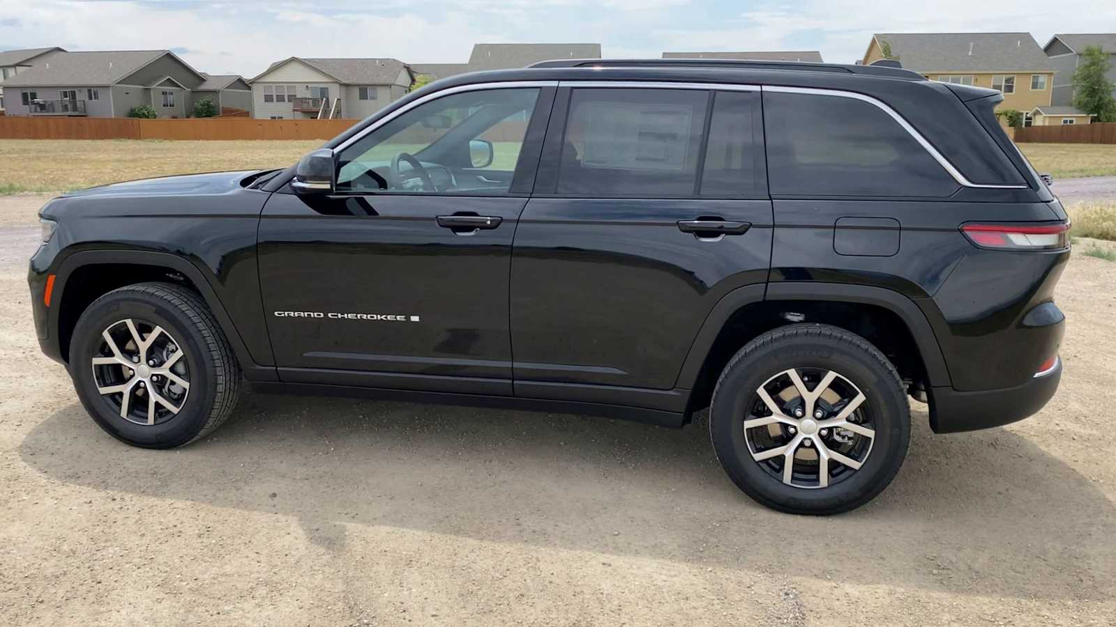 Thumbnail: 2025 Jeep Grand Cherokee - 5