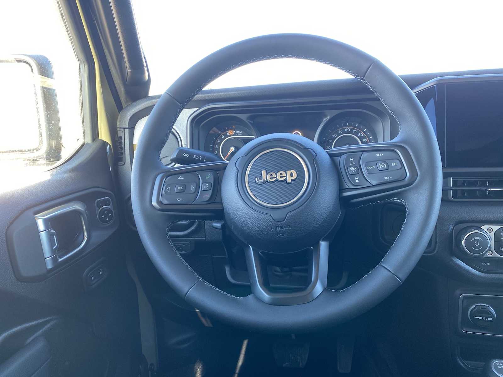 Thumbnail: 2026 Jeep Wrangler - 30