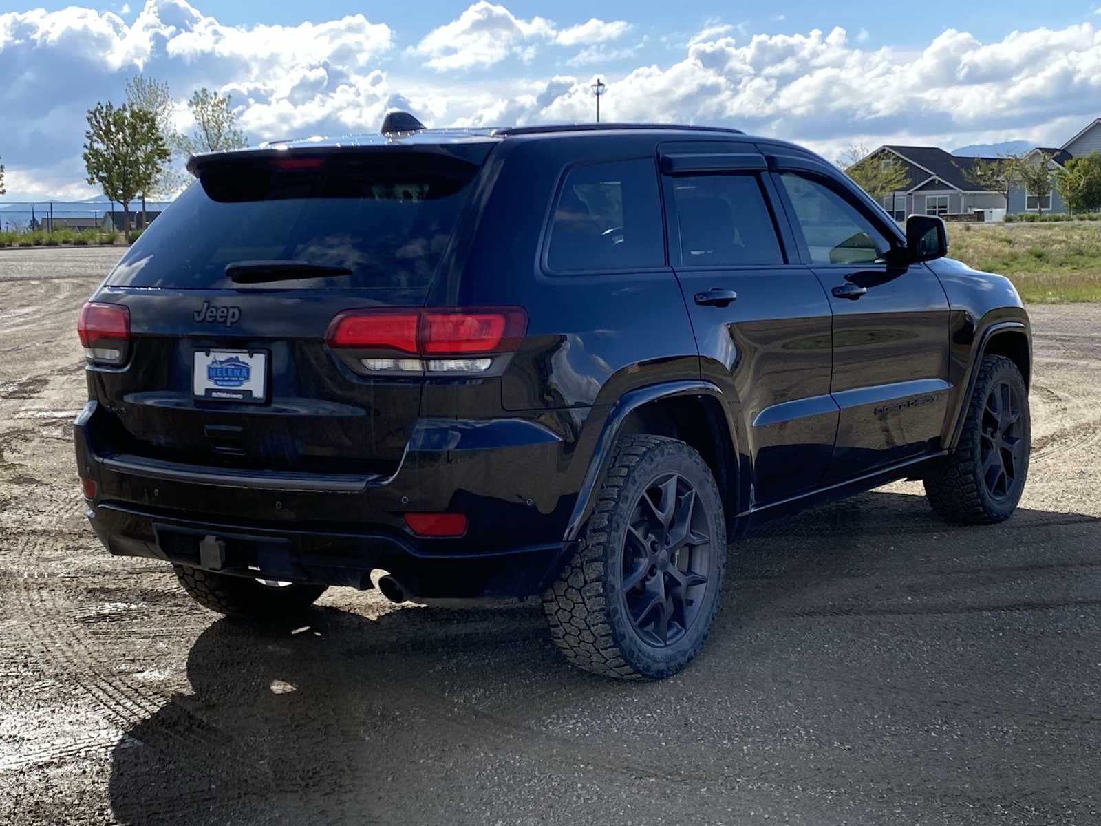 Thumbnail: 2021 Jeep Grand Cherokee - 14