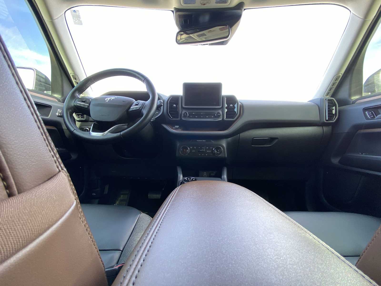 Thumbnail: 2023 Ford Bronco Sport - 16