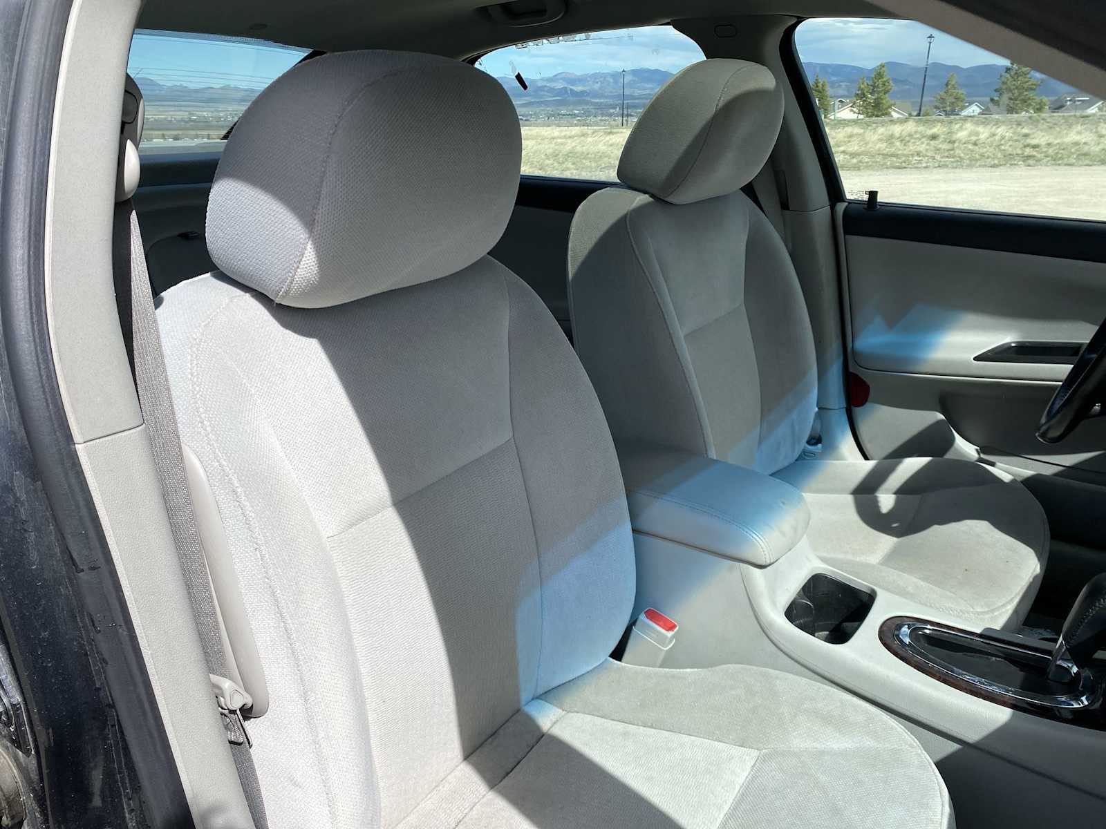 Thumbnail: 2012 Chevrolet Impala - 15