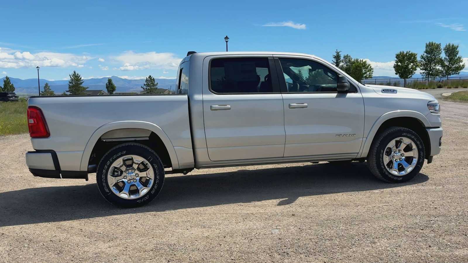 Thumbnail: 2026 RAM 1500 - 9