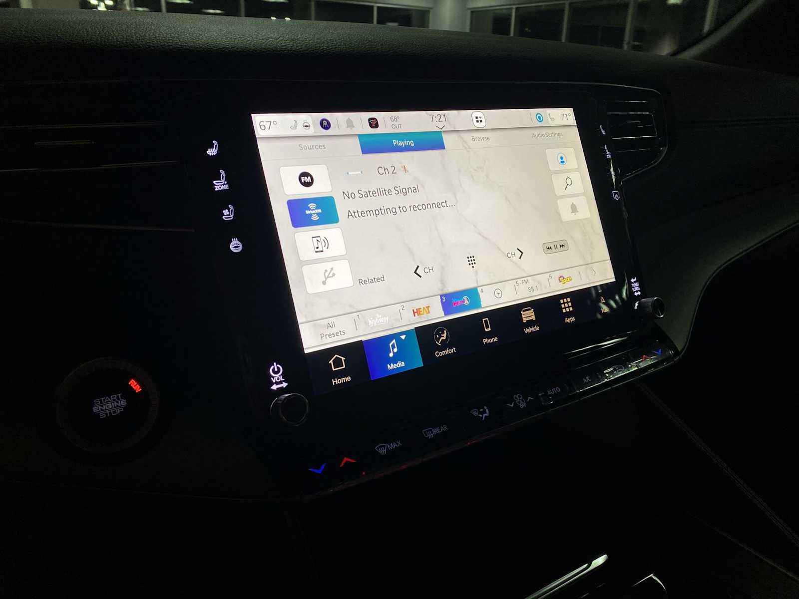 Thumbnail: 2026 Jeep Grand Wagoneer - 19