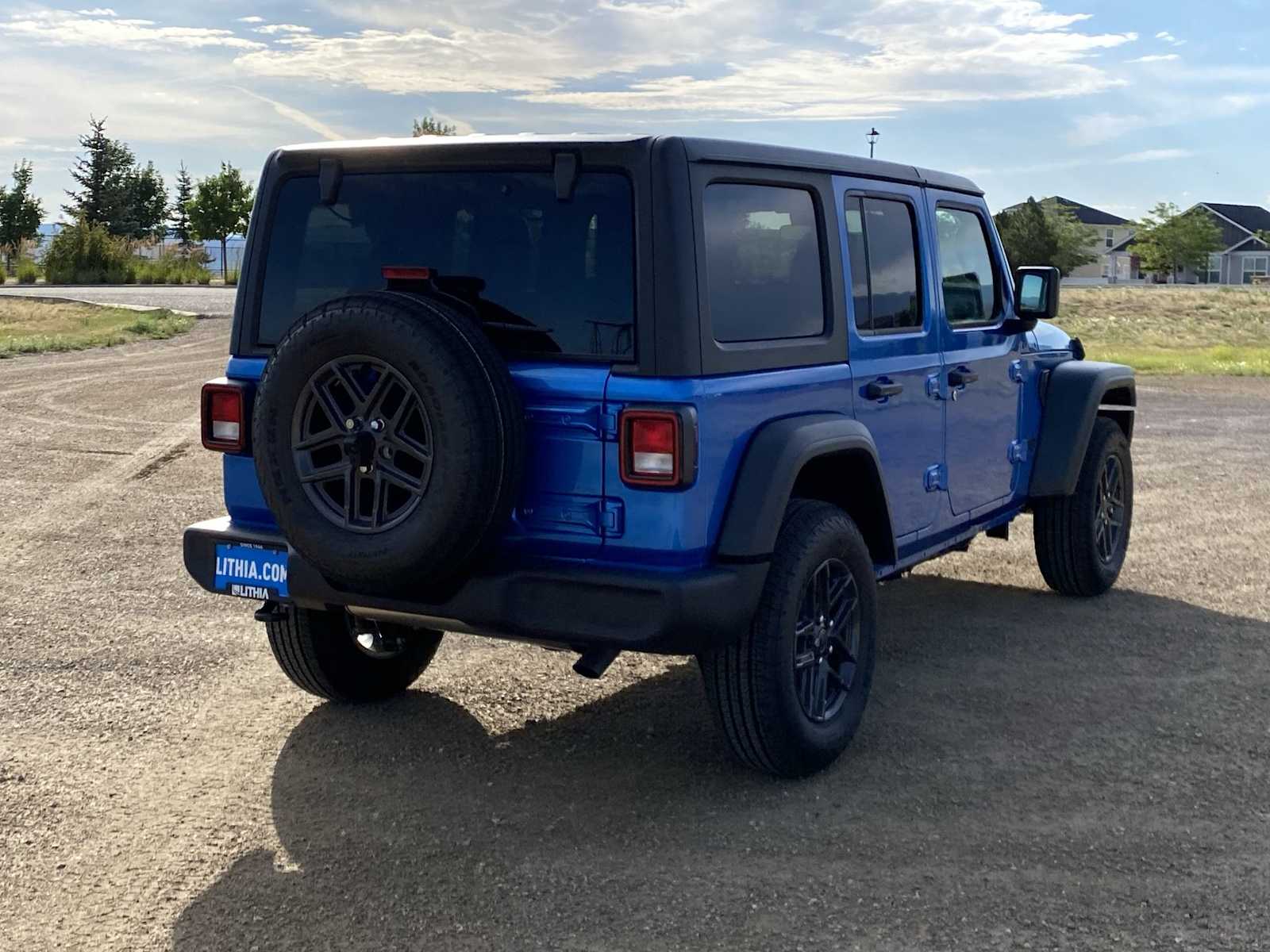 Thumbnail: 2025 Jeep Wrangler - 12