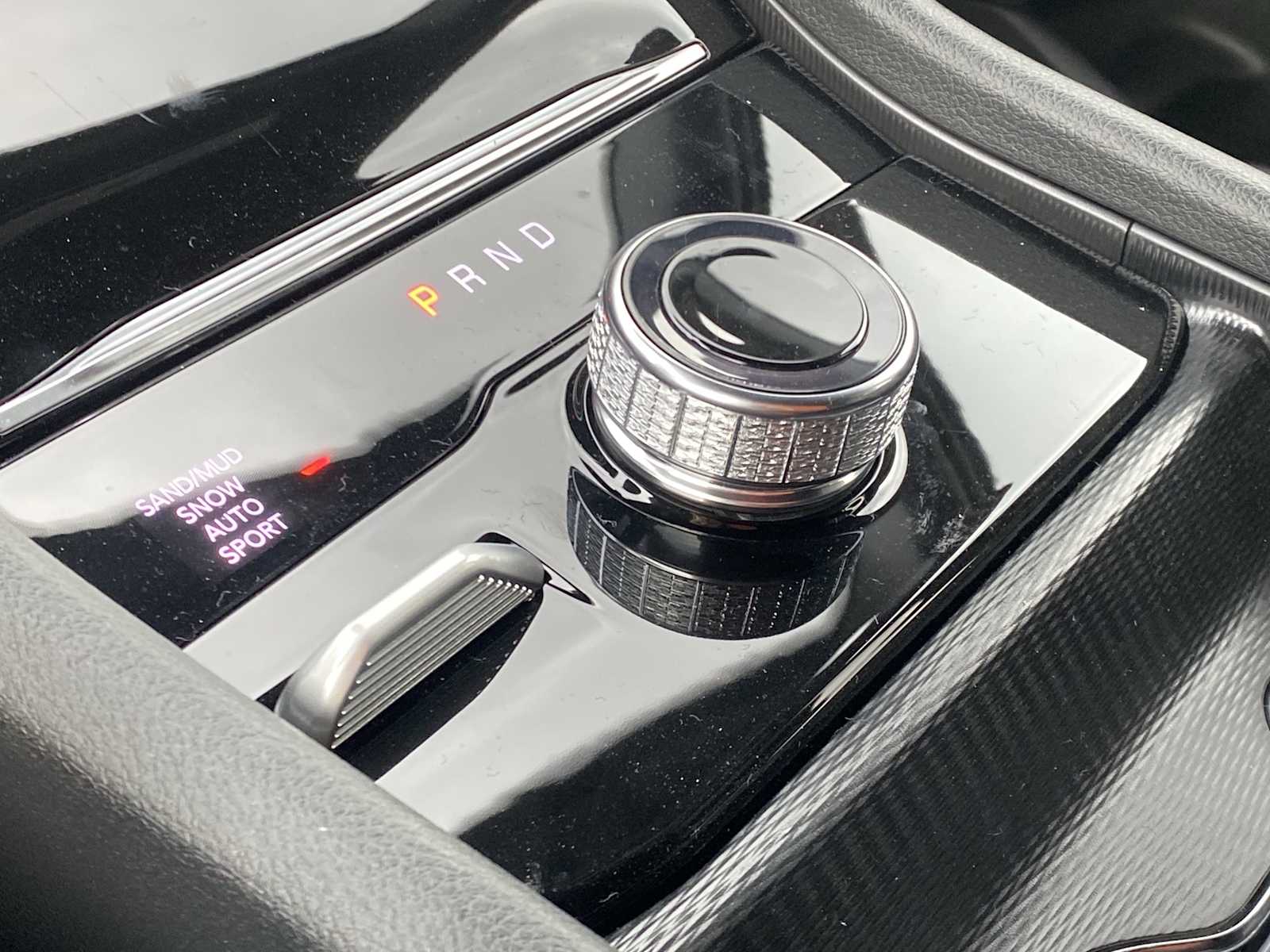 Thumbnail: 2025 Jeep Grand Cherokee - 18