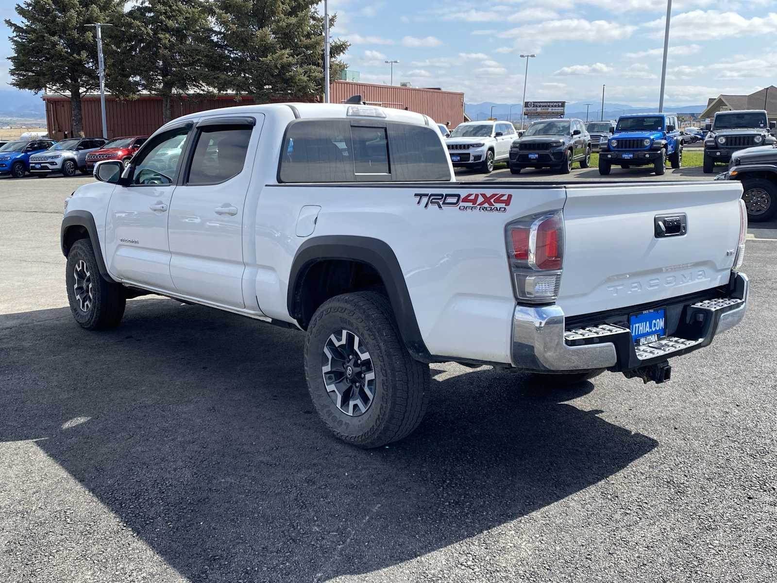 Thumbnail: 2023 Toyota Tacoma - 11