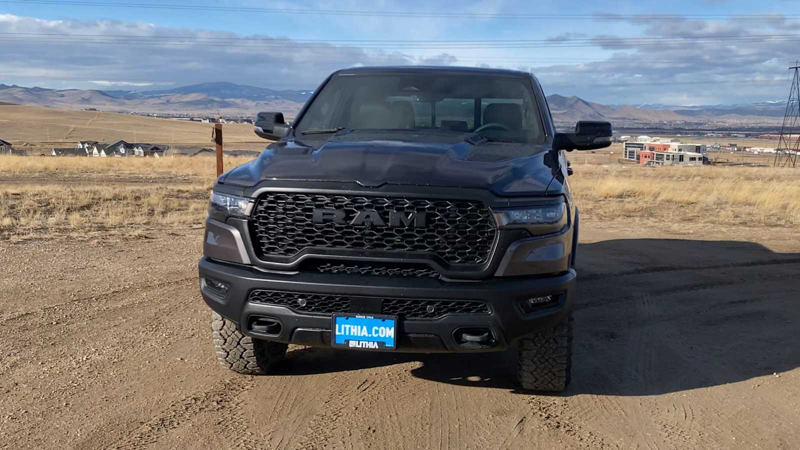 Thumbnail: 2026 RAM 1500 - 3