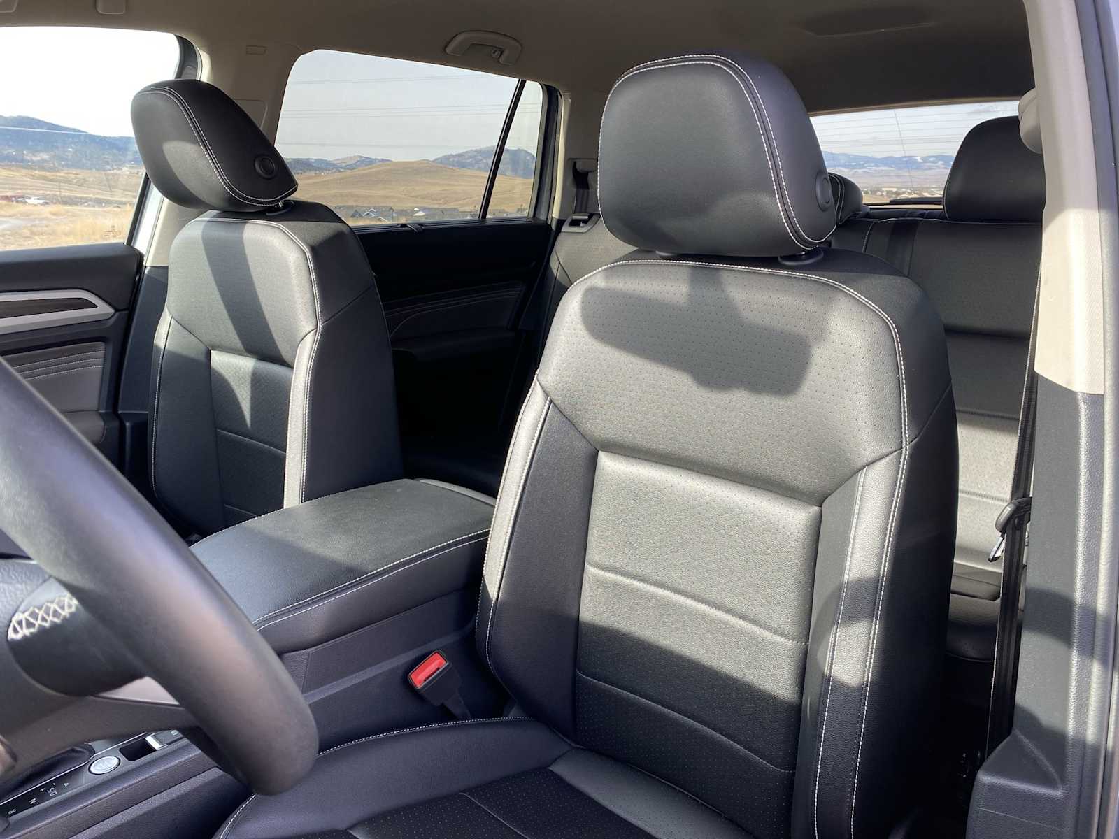 Thumbnail: 2023 Volkswagen Atlas - 15