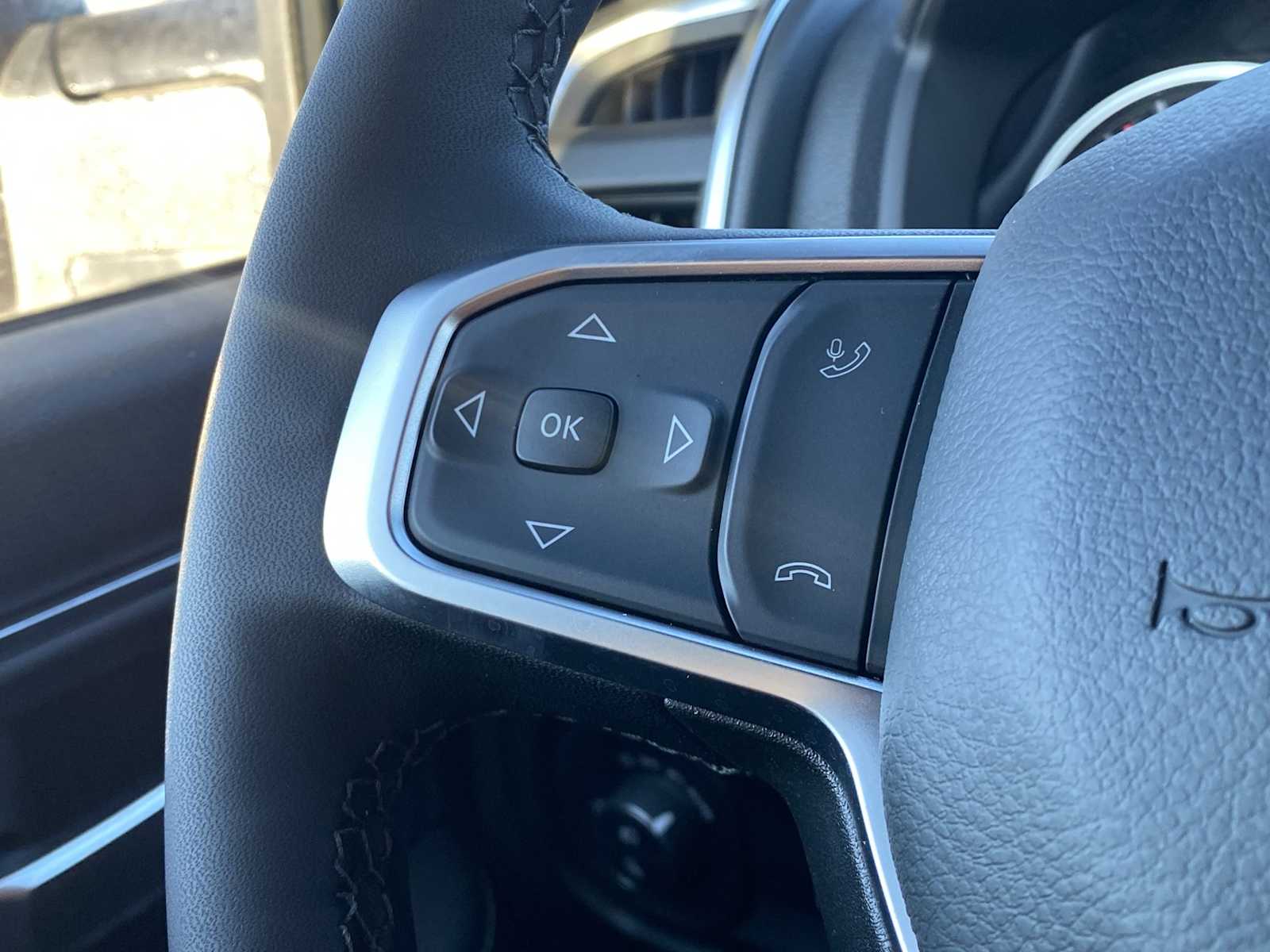 Thumbnail: 2026 RAM 2500 - 24