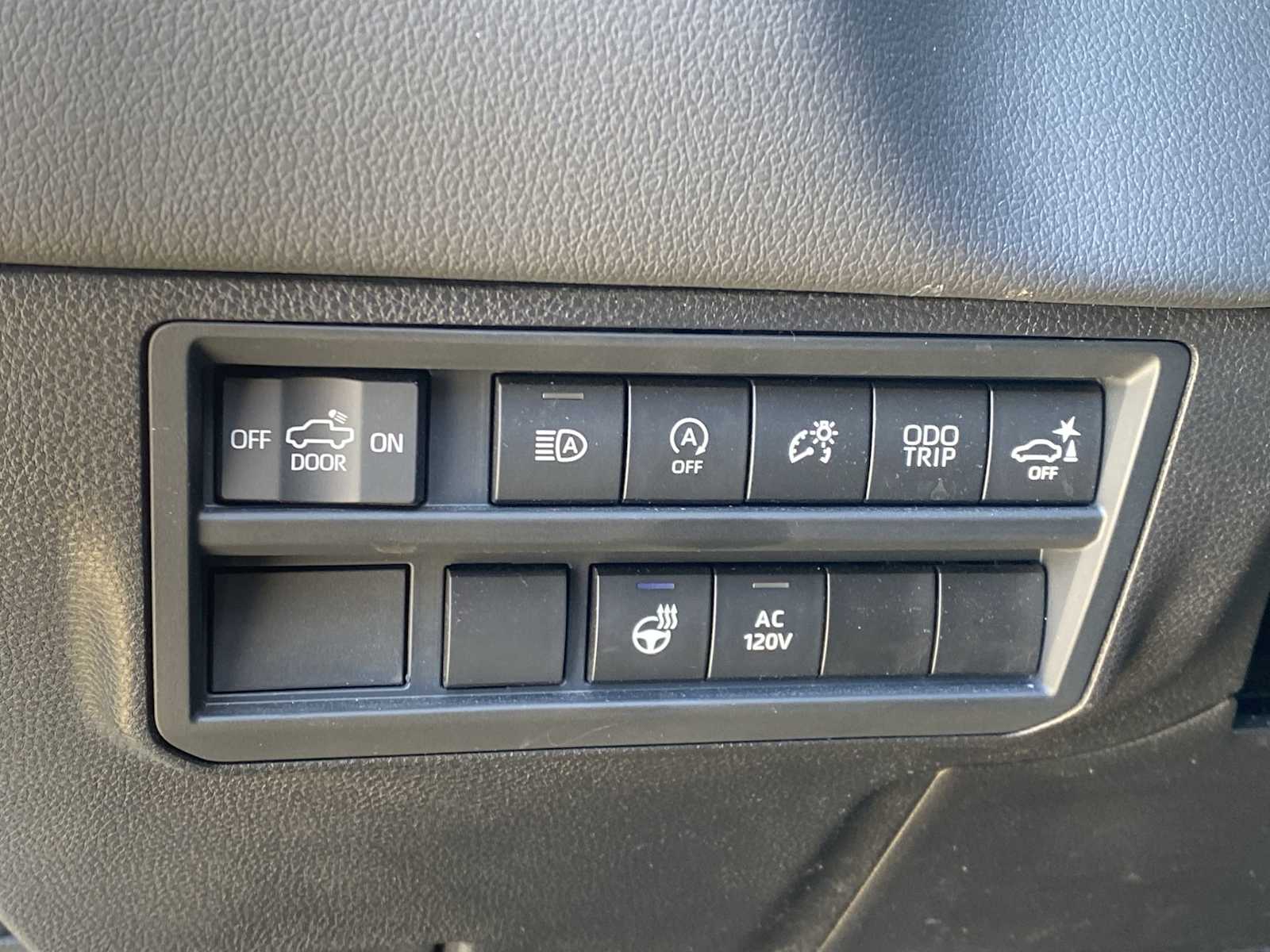 Thumbnail: 2024 Toyota Tundra - 22