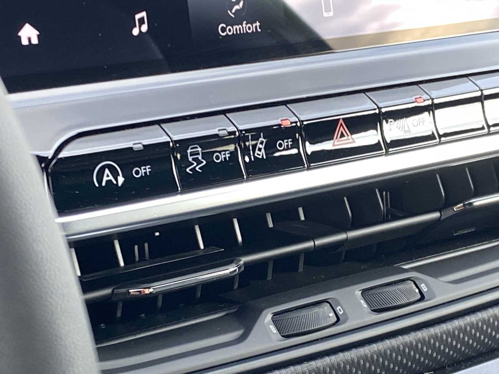 Thumbnail: 2025 Jeep Compass - 28