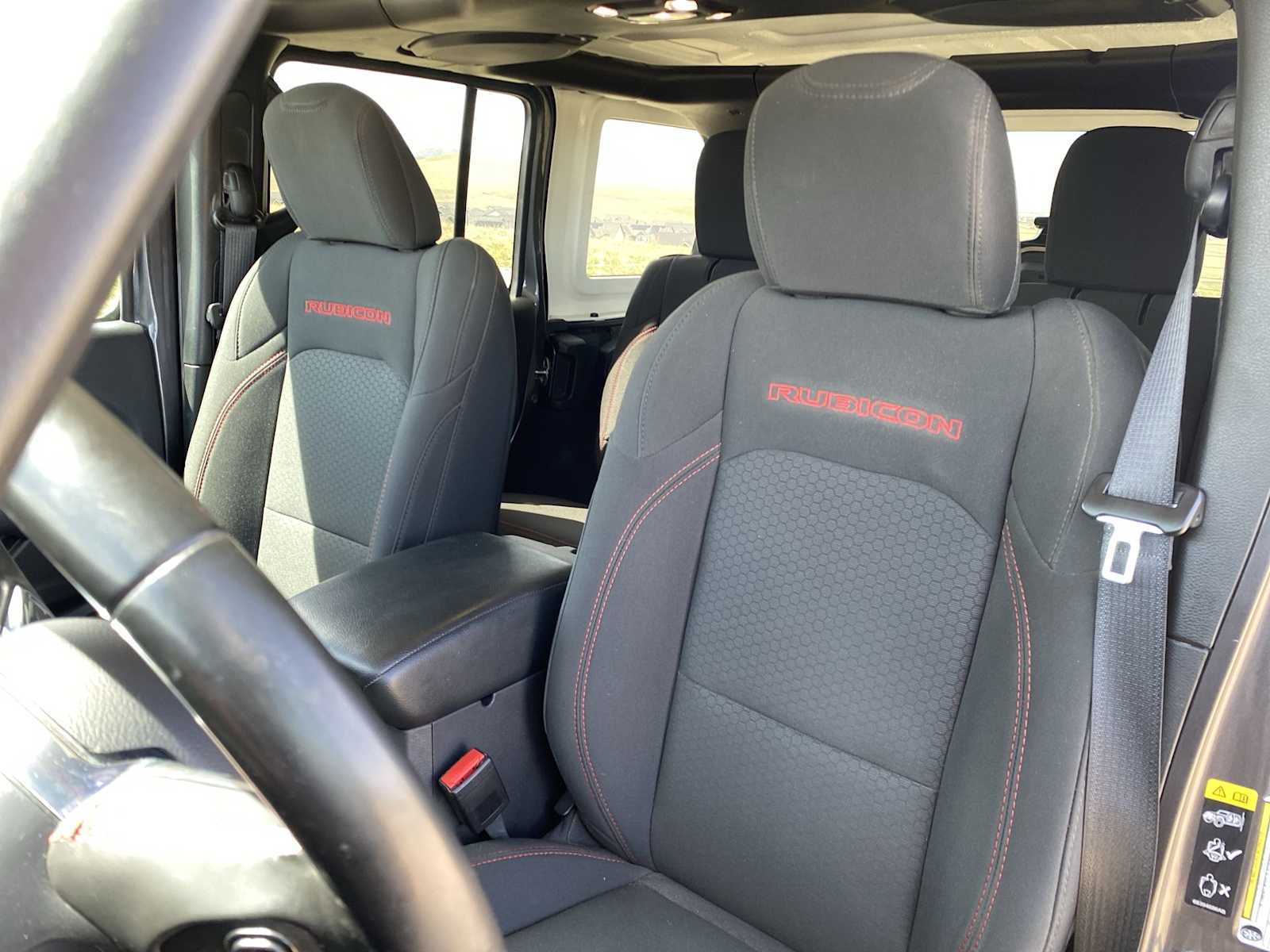 Thumbnail: 2022 Jeep Wrangler - 19