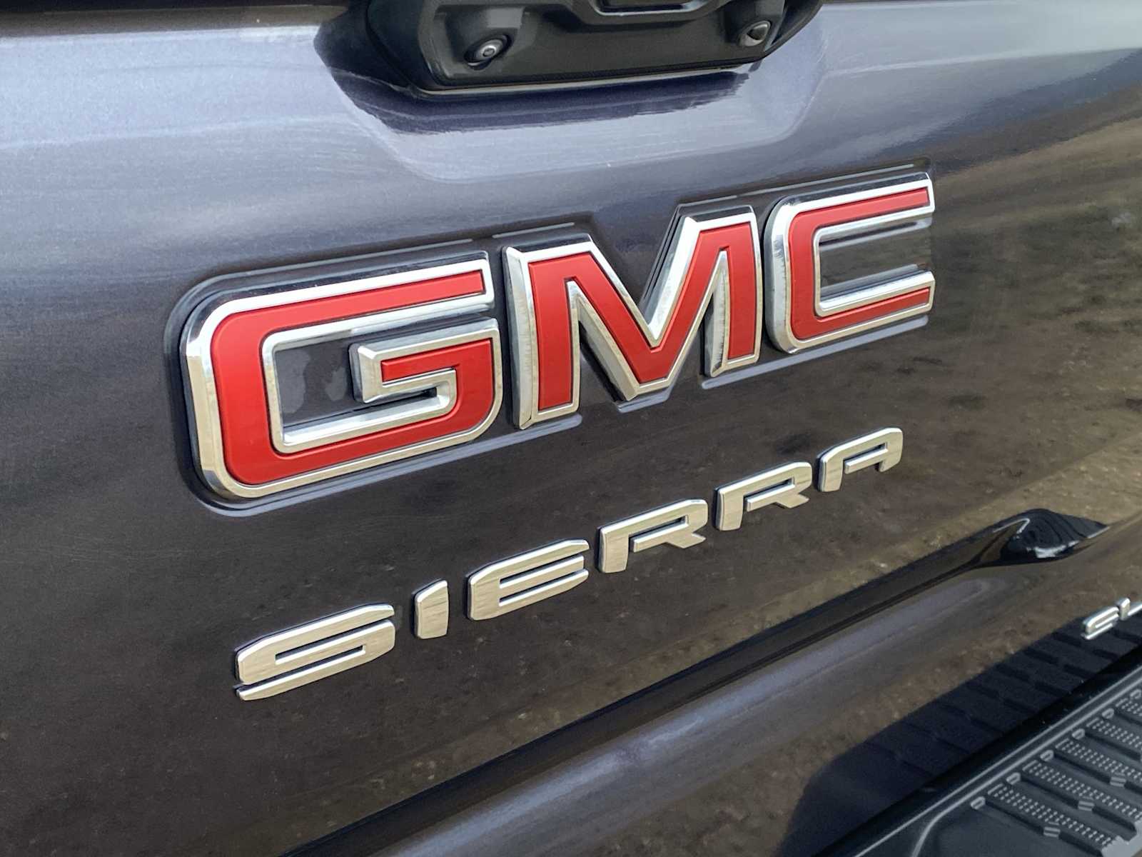 Thumbnail: 2023 GMC Sierra 1500 - 15