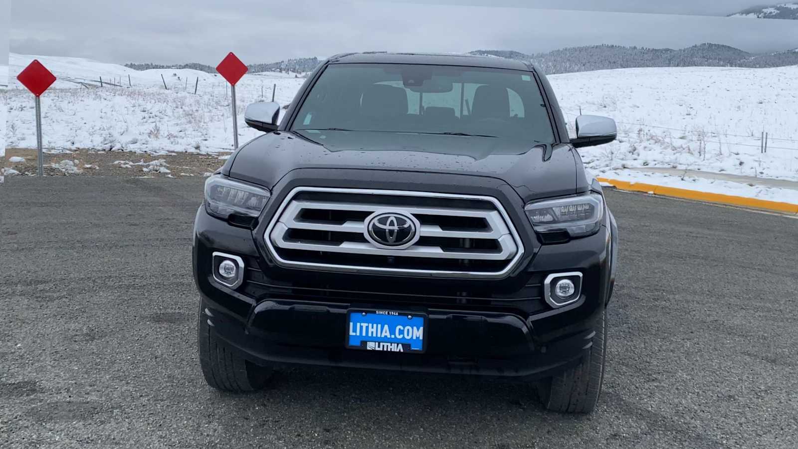 Thumbnail: 2023 Toyota Tacoma - 3