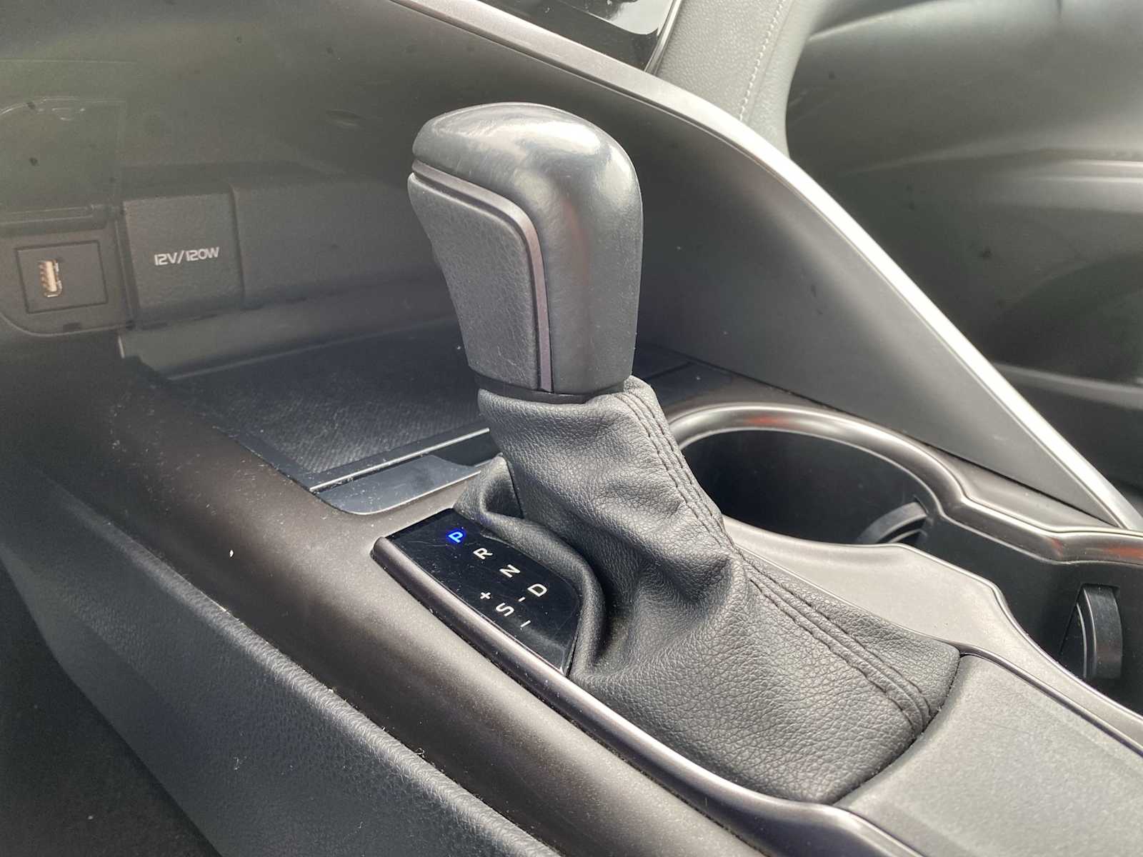 Thumbnail: 2021 Toyota Camry - 19