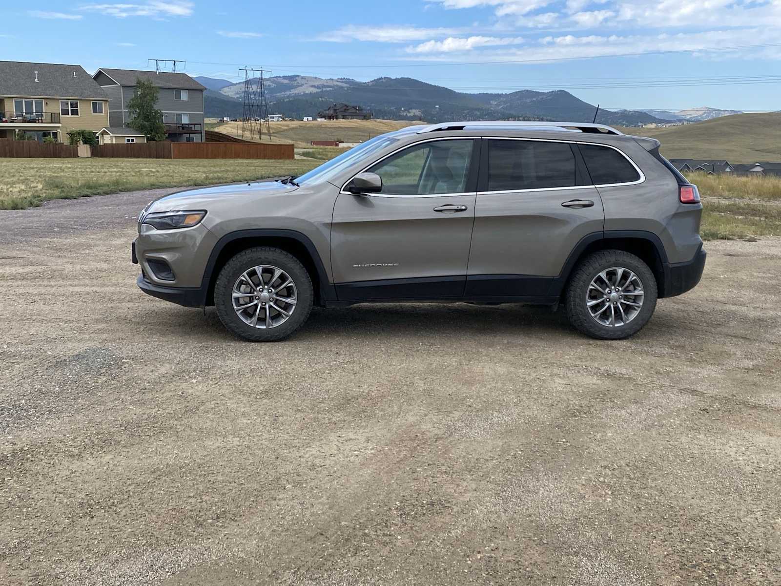 Thumbnail: 2020 Jeep Cherokee - 10