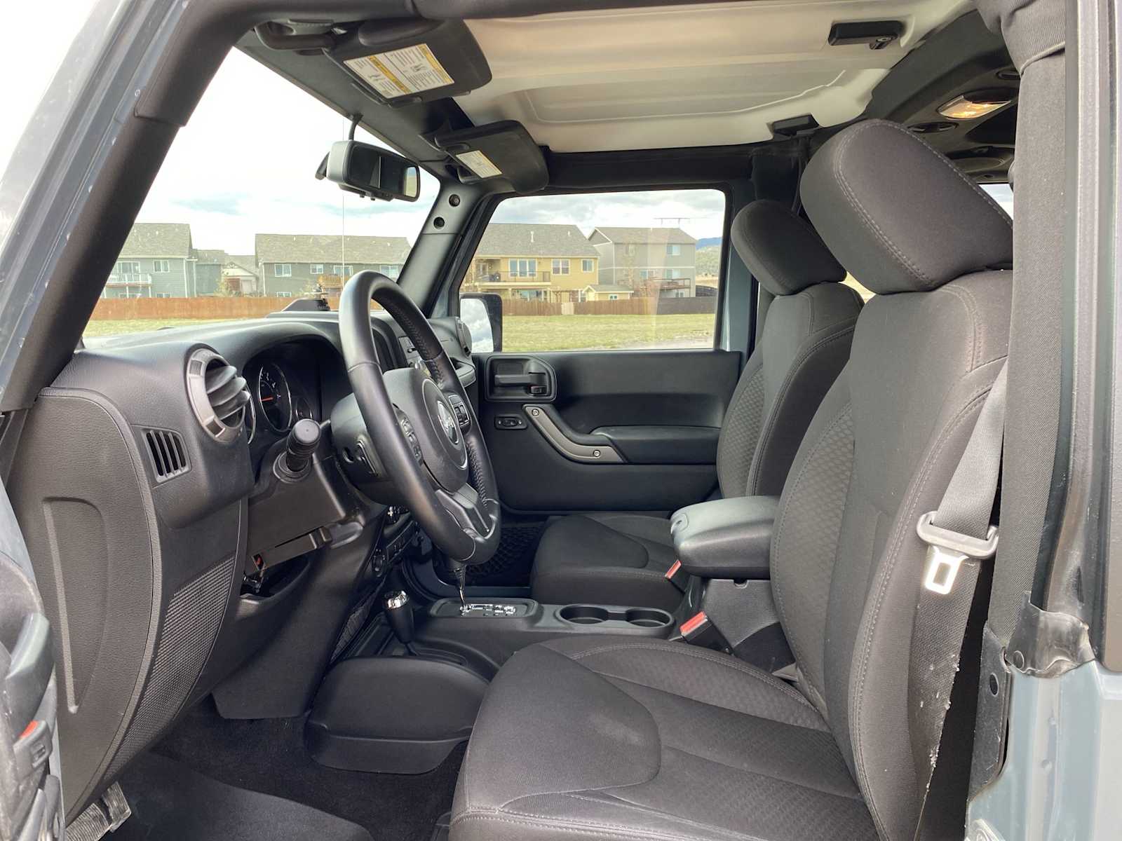 Thumbnail: 2014 Jeep Wrangler - 16