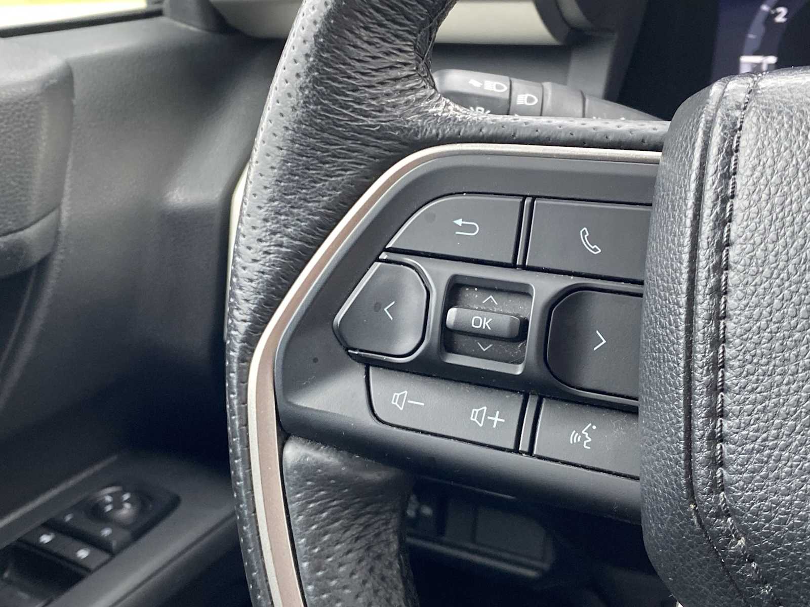 Thumbnail: 2024 Toyota Tacoma - 24