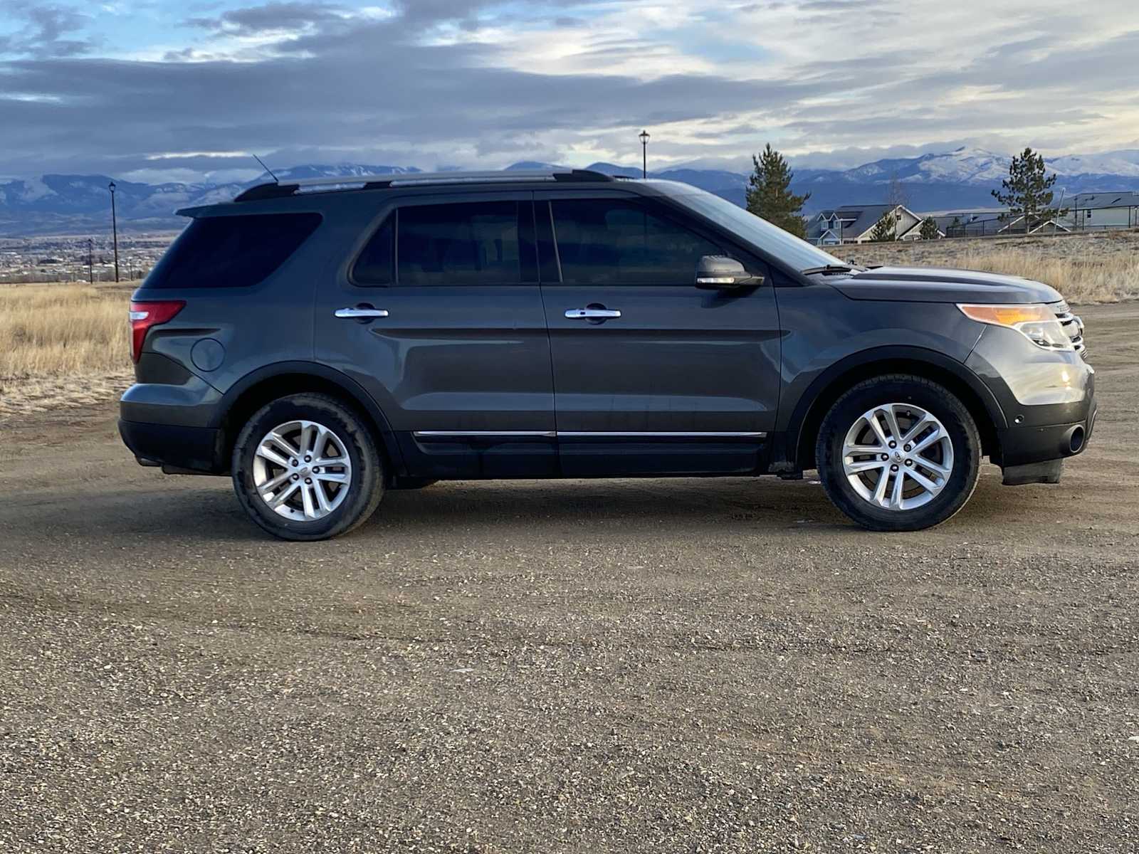 Thumbnail: 2015 Ford Explorer - 23