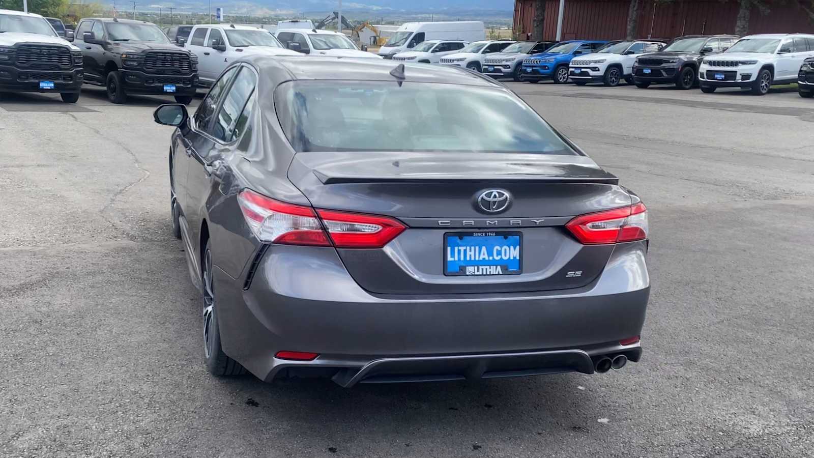 Thumbnail: 2020 Toyota Camry - 7