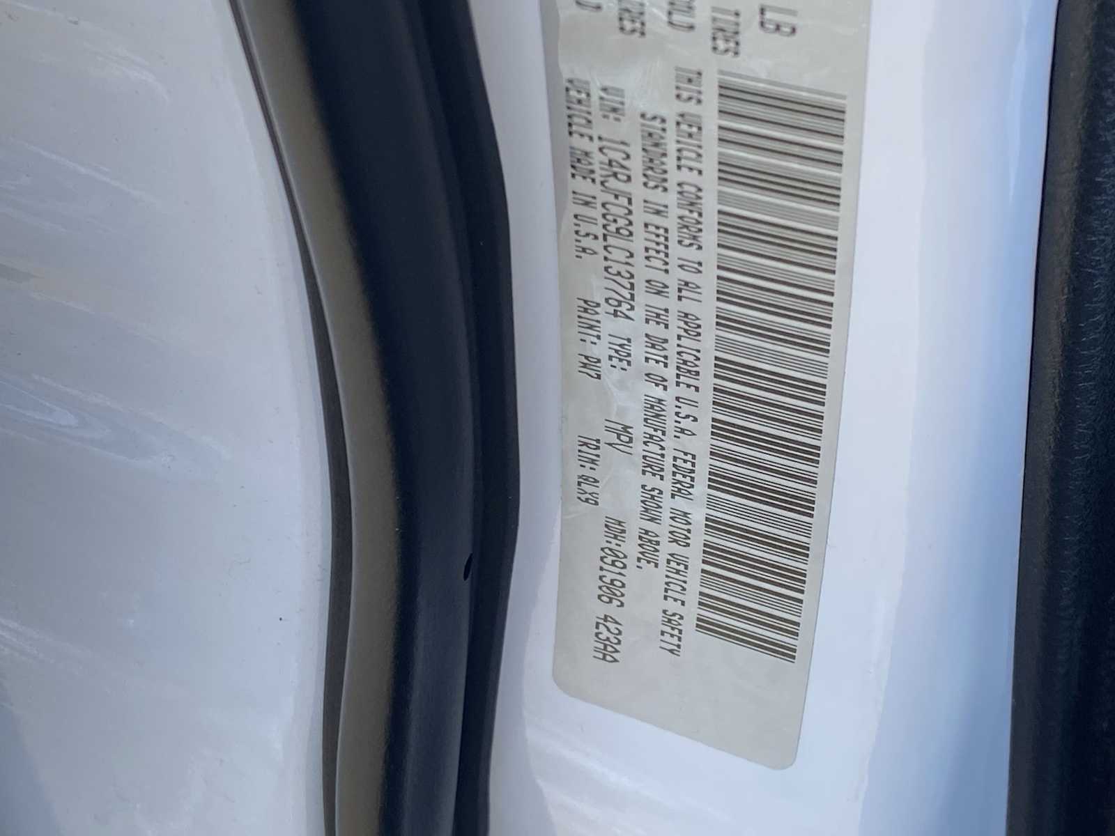 Thumbnail: 2020 Jeep Grand Cherokee - 22