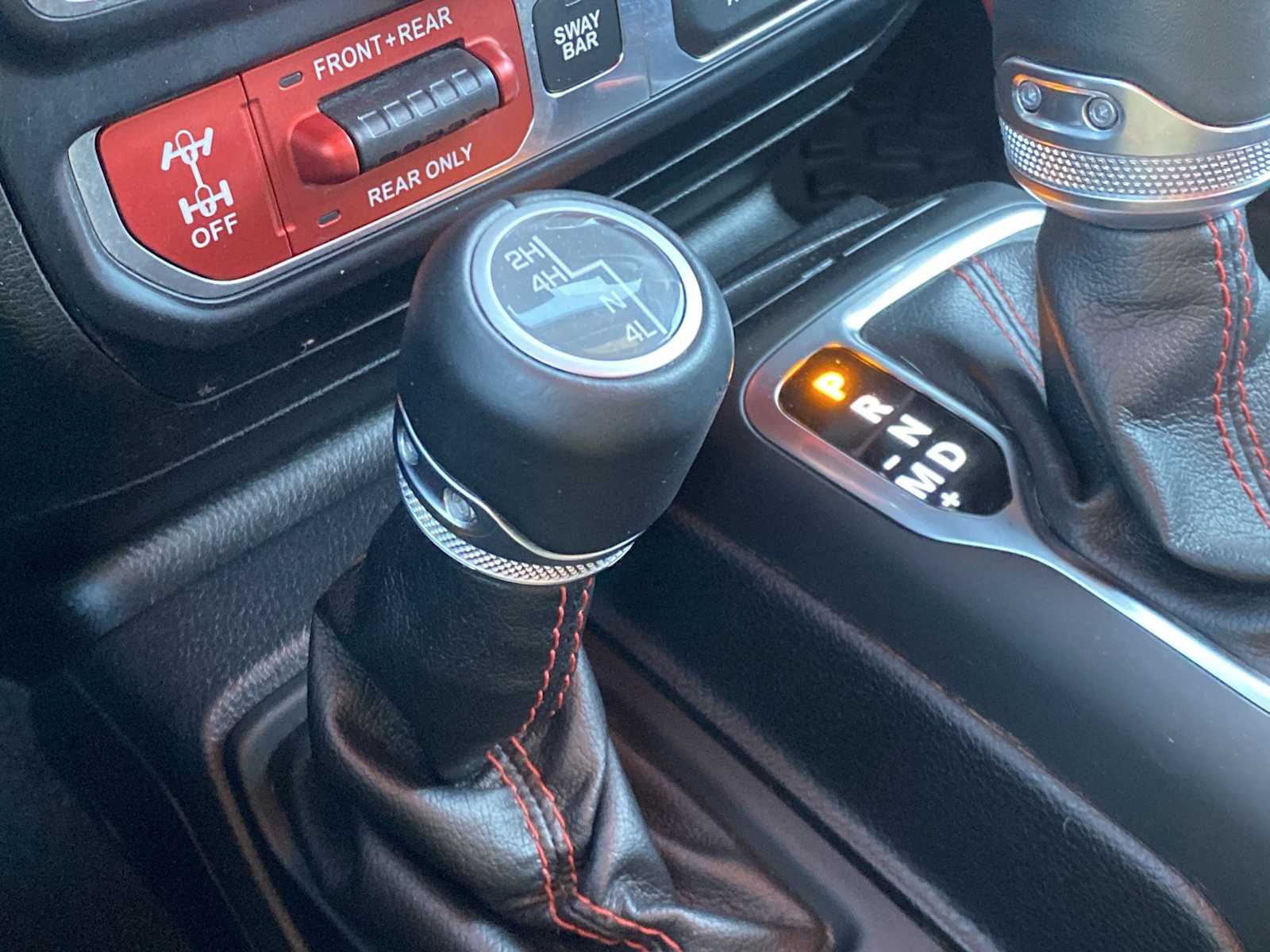 Thumbnail: 2019 Jeep Wrangler - 24