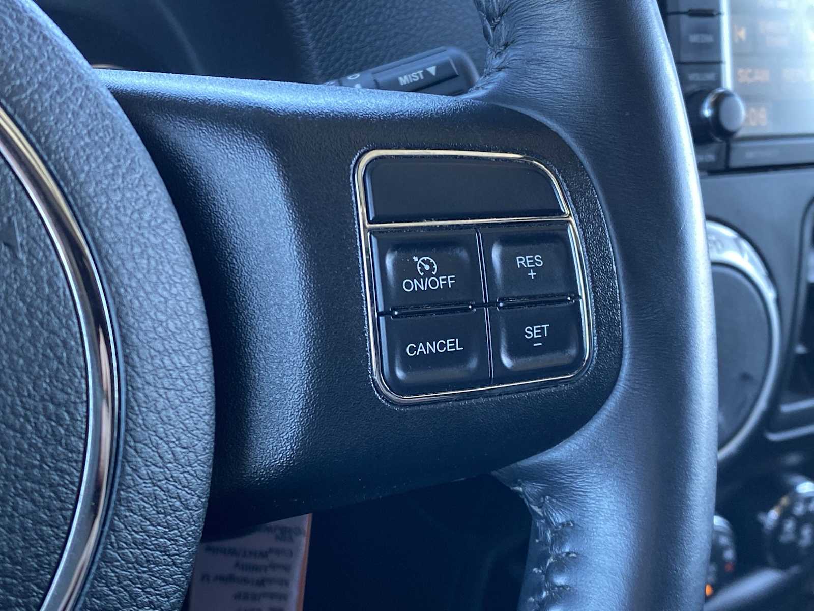 Thumbnail: 2017 Jeep Wrangler - 29