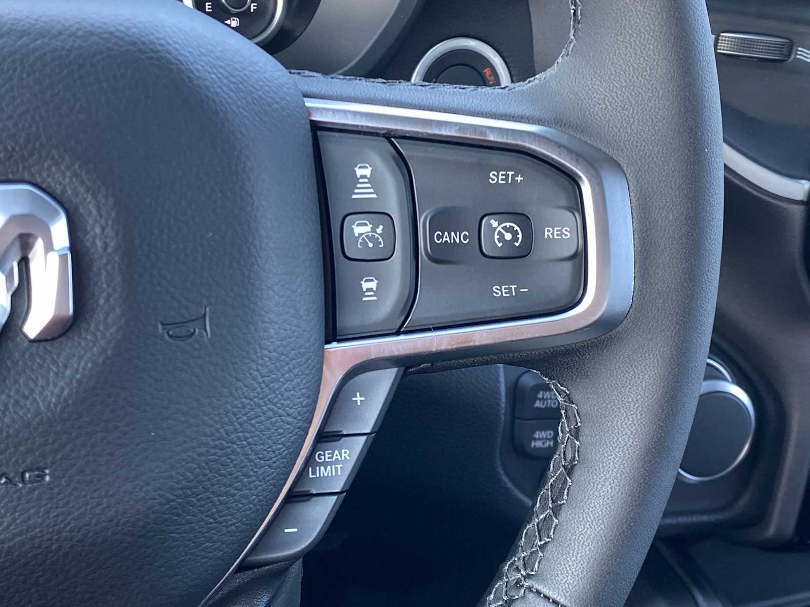 Thumbnail: 2026 RAM 1500 - 33