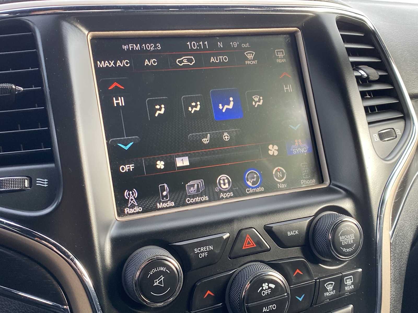 Thumbnail: 2017 Jeep Grand Cherokee - 27