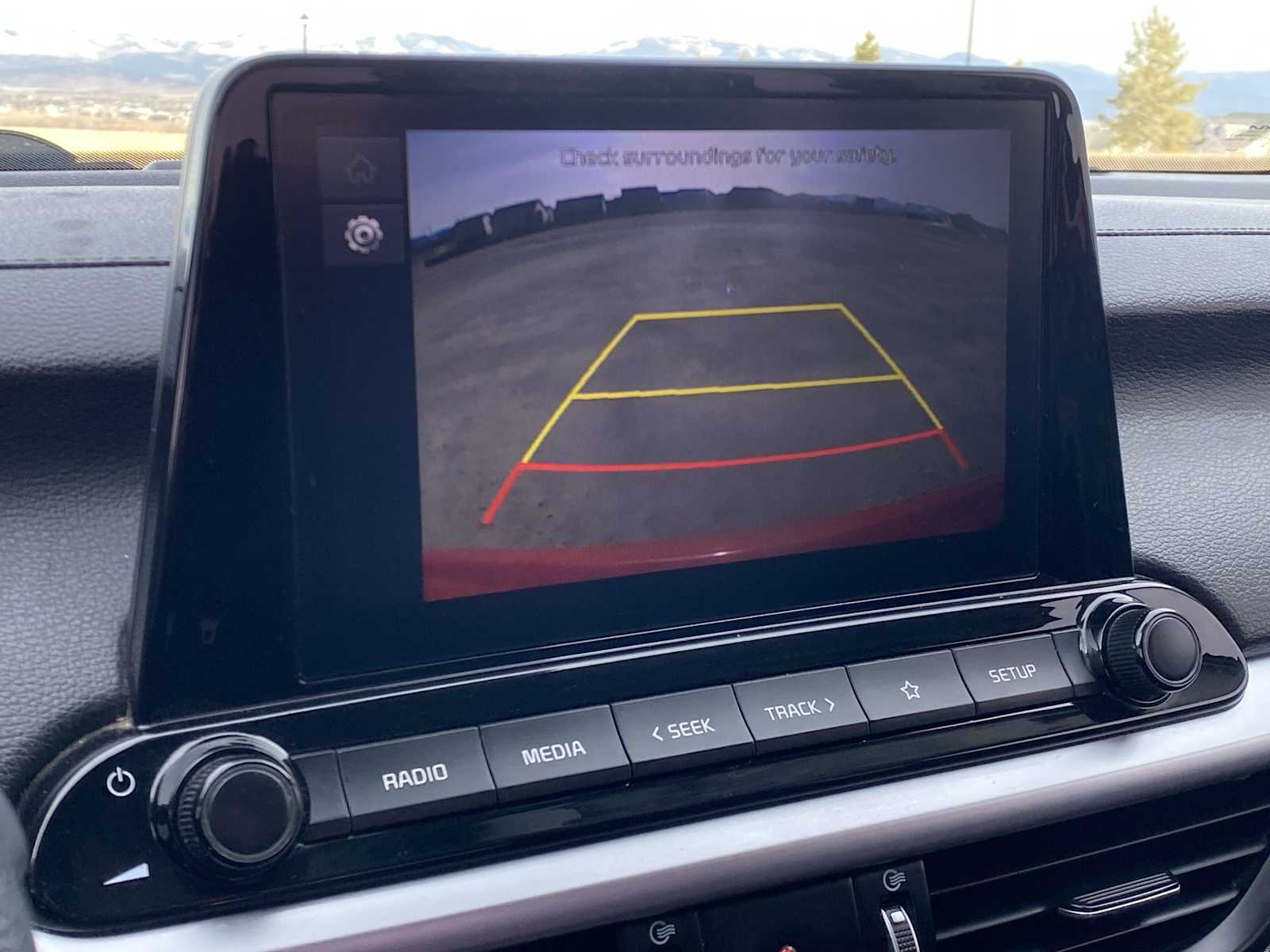 Thumbnail: 2023 Kia Forte - 23