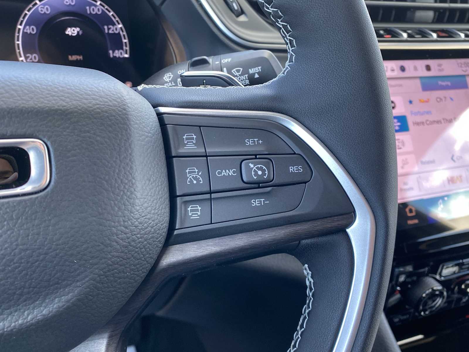 Thumbnail: 2025 Jeep Grand Cherokee - 23