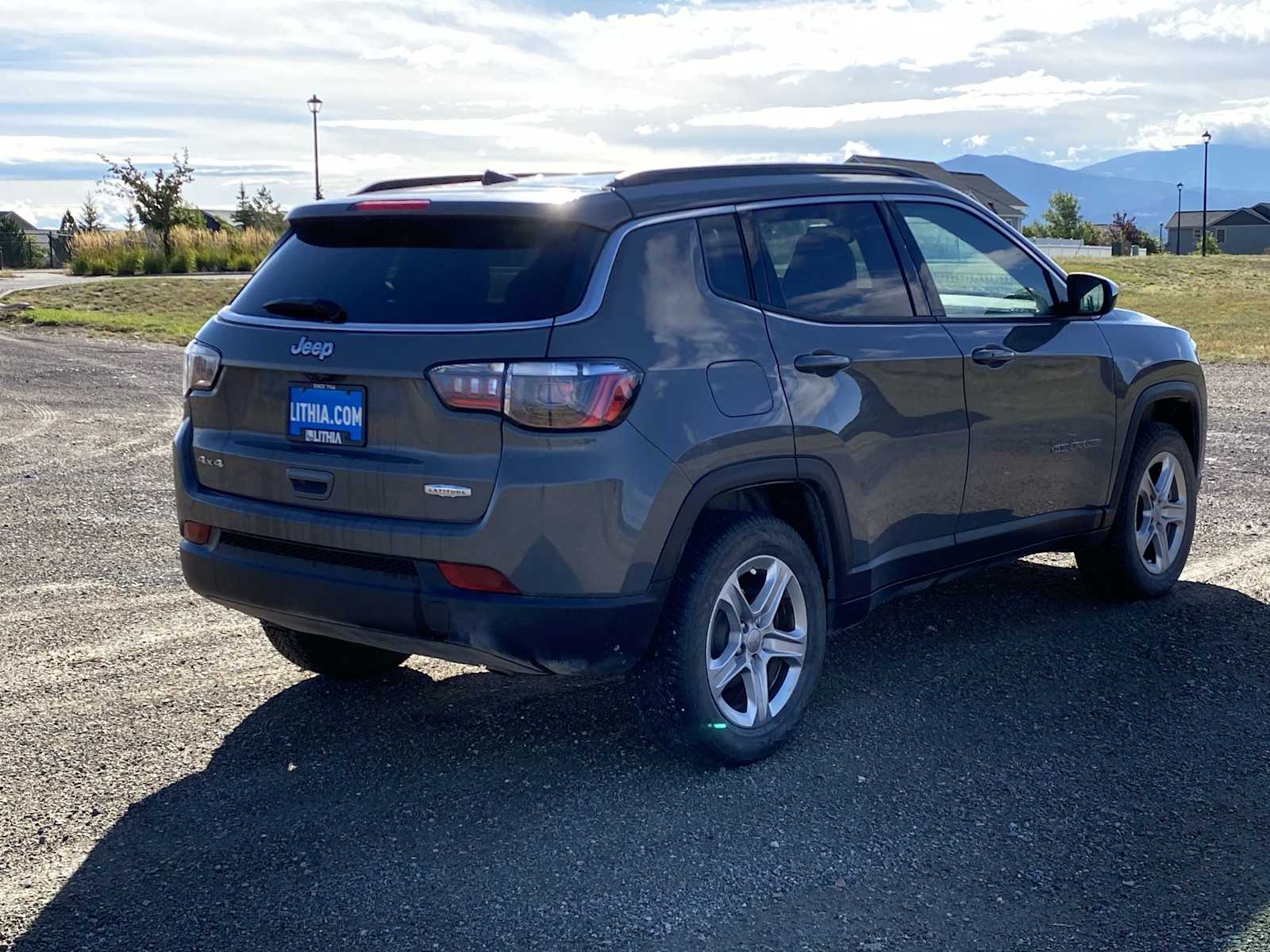 Thumbnail: 2023 Jeep Compass - 12
